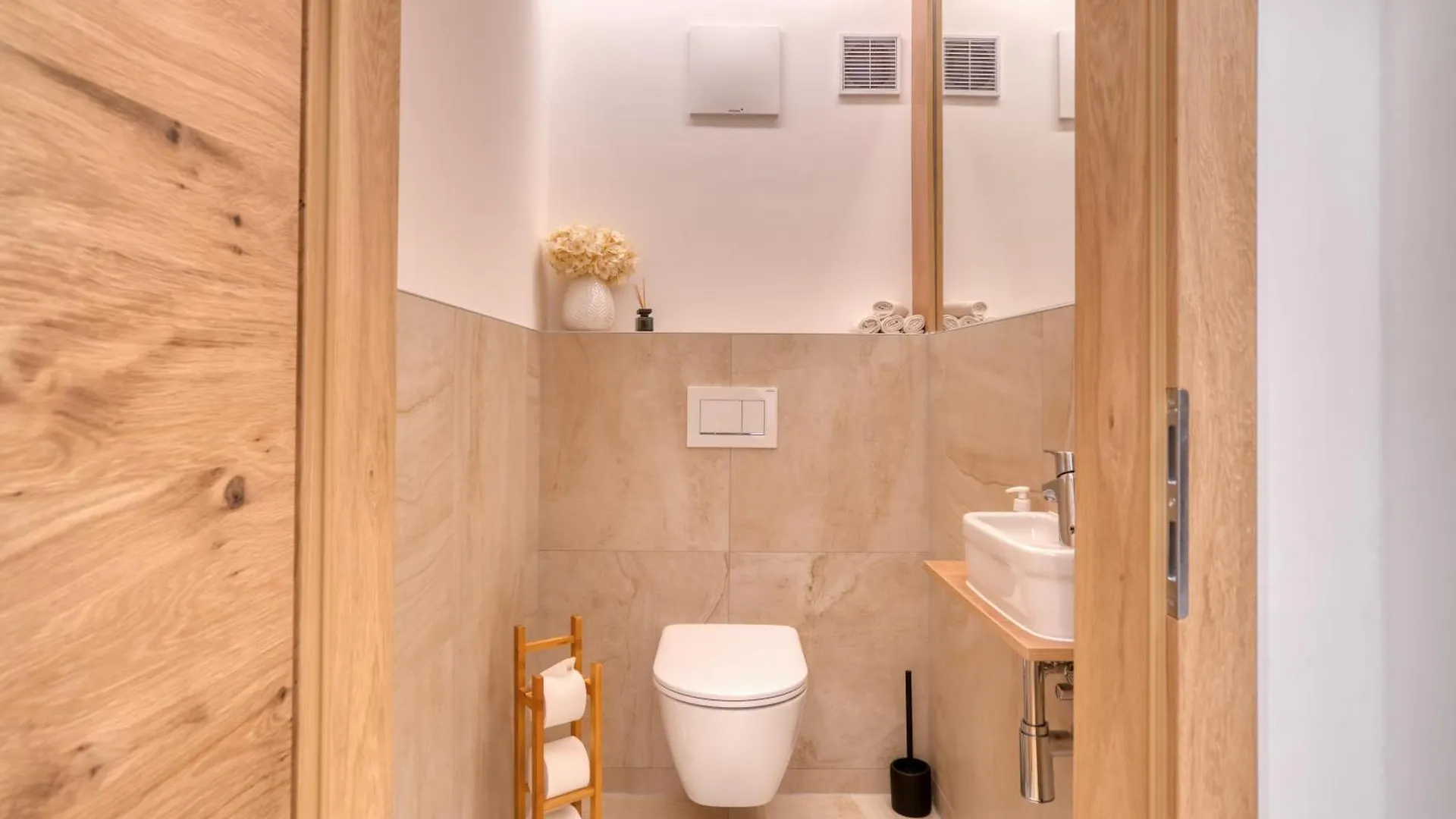 Inn Sun Apartment إنسبروك 0*,  النمسا